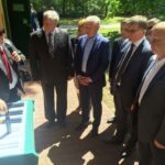 07.06.2016. Członkowie senackiej komisji obrony narodowej zapoznawali się dziś z procesami produkcji oraz badaniami i potencjałem rozwoju fabryki Mesko w Skarżysku- Kamiennej / Robert Felczak / Radio Kielce