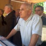 07.06.2016. Członkowie senackiej komisji obrony narodowej zapoznawali się dziś z procesami produkcji oraz badaniami i potencjałem rozwoju fabryki Mesko w Skarżysku- Kamiennej / Robert Felczak / Radio Kielce