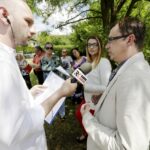 01.06.2016 Kielce. Interwencja Radia Kielce i TVP. Mieszkańcy ulicy Alabastrowej skarżą się na złą jakość nawierzchni. / Jarosław Kubalski / Radio Kielce