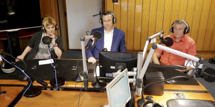 02.06.2016 Kielce. Audycja Punkty Widzenia. / Jarosław Kubalski / Radio Kielce