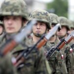 03.06.2016 Kielce. Elewi szkolący się na Bukówce złożyli przysięgę na Placu Wolności. / Jarosław Kubalski / Radio Kielce