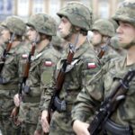 03.06.2016 Kielce. Elewi szkolący się na Bukówce złożyli przysięgę na Placu Wolności. / Jarosław Kubalski / Radio Kielce