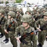 03.06.2016 Kielce. Elewi szkolący się na Bukówce złożyli przysięgę na Placu Wolności. / Jarosław Kubalski / Radio Kielce