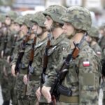 03.06.2016 Kielce. Elewi szkolący się na Bukówce złożyli przysięgę na Placu Wolności. / Jarosław Kubalski / Radio Kielce