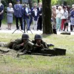 11.06.2016 Kielce. Uroczystości obchodów Święta 2 Pułku Artylerii Lekkiej Legionów w Kielcach. / Jarosław Kubalski / Radio Kielce