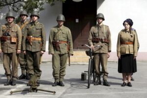 11.06.2016 Kielce. Uroczystości obchodów Święta 2 Pułku Artylerii Lekkiej Legionów w Kielcach. / Jarosław Kubalski / Radio Kielce