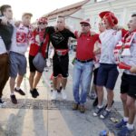 12.06.2016 Kielce. Kibice na Rynku podczas meczu Mistrzostw Europy Polska - Irlandia Północna. / Jarosław Kubalski / Radio Kielce