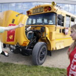 12.06.2016 Podzamcze Chęcińskie. Piknik "Śniadanie na trawie" na terenie Regionalnego Centrum Naukowo - Technologicznego. / Jarosław Kubalski / Radio Kielce