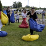 12.06.2016 Podzamcze Chęcińskie. Piknik "Śniadanie na trawie" na terenie Regionalnego Centrum Naukowo - Technologicznego. / Jarosław Kubalski / Radio Kielce