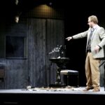 15.06.2016 Kielce. Teatr im. Stefana Żeromskiego. 24. Plebiscyt Publiczności „O Dziką Różę”. Spektakl "Wrócę przed północą". / Jarosław Kubalski / Radio Kielce