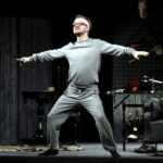 15.06.2016 Kielce. Teatr im. Stefana Żeromskiego. 24. Plebiscyt Publiczności „O Dziką Różę”. Spektakl "Wrócę przed północą". / Jarosław Kubalski / Radio Kielce