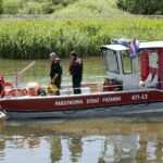 16.06.2016. Minister Mariusz Błaszczak odwiedził Borków. Przyglądał się ćwiczeniom strażackim / Jarosław Kubalski / Radio Kielce