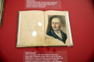 22.06.2016 Kielce. Wystawa monograficzna Rafała Hadziewicza w Muzeum Narodowym. / Jarosław Kubalski / Radio Kielce