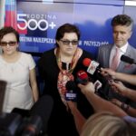 23.06.2016 Kielce. Konferencja na temat programu 500 Plus. Agata Wojtyszek, wojewoda świętokrzyski,  wiceminister rodziny, pracy i polityki społecznej Elżbieta Bojanowska, senator Krzysztof Słoń. / Jarosław Kubalski / Radio Kielce