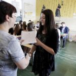 24.06.2016 Kielce. Zakończenie roku szkolnego w I Liceum Ogólnokształcące im. S. Żeromskiego. / Jarosław Kubalski / Radio Kielce