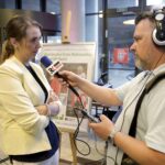 27.06.2016 Kielce. Agnieszka Gola Rakowska i Karol Bielecki podczas promocji książki "110 %". / Jarosław Kubalski / Radio Kielce