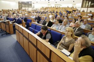 27.06.2016 Kielce. Konferencja w Urzędzie Wojewódzkim na temat bezdomności zwierząt. / Jarosław Kubalski / Radio Kielce