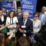 14.06.2016 Starachowice. Podsumowanie dotychczasowej realizacji programu Rodzina 500+ w naszym regionie. Poseł PiS - Krzysztof Lipiec / Jarosław Kubalski / Radio Kielce