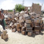 17.06.2016. Straty po nawałnicy. W Nowinach zawaliła się ściana powstającego budynku / Jarosław Kubalski / Radio Kielce