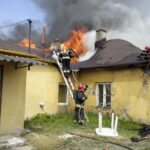 17.06.2016 Kielce. Pożar domu przy ulicy Fabrycznej / Jarosław Kubalski / Radio Kielce