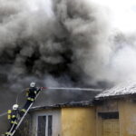 17.06.2016 Kielce. Pożar domu przy ulicy Fabrycznej / Jarosław Kubalski / Radio Kielce