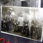 18.06.2016. Otwarcie wystawy w gimnazjum.w Mircu "Ksiądz musi przestać – życie i działalność księdza Romana Kotlarza" / Jarosław Kubalski / Radio Kielce