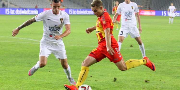 02.09.2015. 7. kolejka T-Mobile Ekstraklasy Korona Kielce - Pogoń Szczecin / Radio Kielce