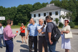 Wakacje z duchami historii. Piotrkowice (29 czerwca 2016 r.) / Radio Kielce