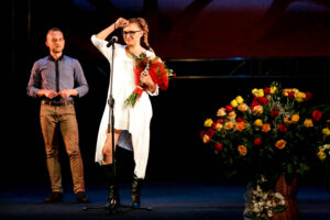 19.6.2016 Kielce. Poznaliśmy laureatów plebiscytu "O Dziką Różę". Doceniono kreację Eweliny Gronowskiej / Wojciech Habdas / Radio Kielce