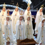 20.6.2016 Kielce. XVII Międzynarodowa Wystawa Budownictwa i Wyposażenia Kościołów, Sztuki Sakralnej i Dewocjonaliów SACROEXPO / Wojciech Habdas / Radio Kielce