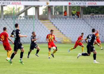 22.6.2016 Kielce. Piłkarze Korony Kielce rozegrali z Jagiellonią Białystok pierwszy przed nowym sezonem sparing. / Wojciech Habdas / Radio Kielce