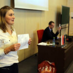 23.6.2016 Kielce. Rektor uczelni w brazylijskiej Vitorii odwiedził Politechnikę Świętokrzyską. Wykład który poprowadzili studenci z Brazylii. / Wojciech Habdas / Radio Kielce