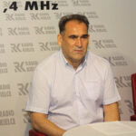 23.6.2016 Kielce. Prezentacja ramówki wakacyjnej Radia Kielce. Konferencja prasowa. Janusz Knap, prezes i Redaktor Naczelny Radia Kielce. / Wojciech Habdas / Radio Kielce