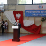 23.6.2016 Kielce. Wojewódzkie zakończenie roku szkolnego w Zespole Szkół Katolickich Diecezji Kieleckiej w Kielcach, ul. św. Stanisława Kostki 17. Kazimierz Mądzik, Świętokrzyski Kurator Oświaty / Wojciech Habdas / Radio Kielce