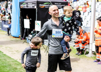 8.5.2016 Kielce. II sieBiega Półmaraton. / Wojciech Habdas / Radio Kielce