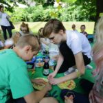 01.06.2016. W Parku Miejskim zamontowane zostały hamaki / Wojciech Habdas / Radio Kielce