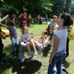 01.06.2016. W Parku Miejskim zamontowane zostały hamaki / Wojciech Habdas / Radio Kielce