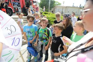 "Usłyszcie nas". Festyn na Placu Artystów (1 czerwca 2016 r.) / Wojciech Habdas / Radio Kielce