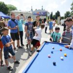 "Usłyszcie nas". Festyn na Placu Artystów (1 czerwca 2016 r.) / Wojciech Habdas / Radio Kielce