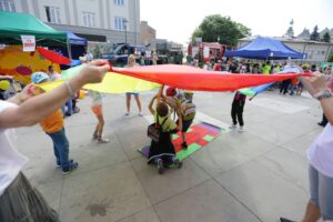 "Usłyszcie nas". Festyn na Placu Artystów (1 czerwca 2016 r.) / Wojciech Habdas / Radio Kielce