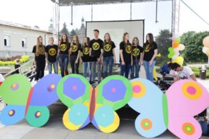 "Usłyszcie nas". Festyn na Placu Artystów (1 czerwca 2016 r.) / Wojciech Habdas / Radio Kielce