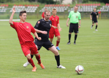 3.6.2016 Kielce. Mecz uczniowie-absolwenci na Święto Szkoły ZSO nr 10 / Wojciech Habdas / Radio Kielce