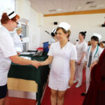 3.6.2016 Kielce. Czepkowanie studentek pielęgniarstwa i położnictwa / Wojciech Habdas / Radio Kielce