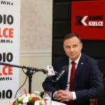 07.06.2016 Busko Zdrój. Prezydent Andrzej Duda podczas wywiadu dla Radia Kielce / Wojciech Habdas / Radio Kielce