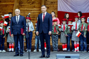 07.06.2016 Busko Zdrój. Prezydent RP Andrzej Duda spotkał się z mieszkańcami i kuracjuszami. / Wojciech Habdas / Radio Kielce