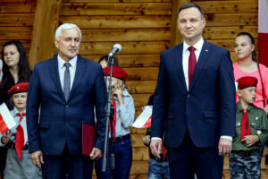 07.06.2016 Busko Zdrój. Prezydent RP Andrzej Duda spotkał się z mieszkańcami i kuracjuszami. / Wojciech Habdas / Radio Kielce