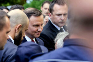 07.06.2016 Busko Zdrój. Prezydent RP Andrzej Duda spotkał się z mieszkańcami i kuracjuszami. / Wojciech Habdas / Radio Kielce