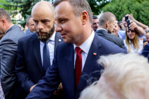 07.06.2016 Busko Zdrój. Prezydent RP Andrzej Duda spotkał się z mieszkańcami i kuracjuszami. / Wojciech Habdas / Radio Kielce