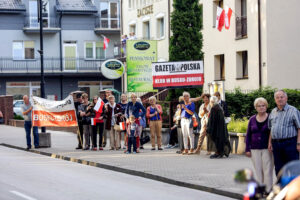 07.06.2016 Busko Zdrój. Prezydent RP Andrzej Duda spotkał się z mieszkańcami i kuracjuszami. / Wojciech Habdas / Radio Kielce