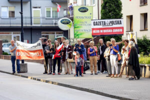 07.06.2016 Busko Zdrój. Prezydent RP Andrzej Duda spotkał się z mieszkańcami i kuracjuszami. / Wojciech Habdas / Radio Kielce